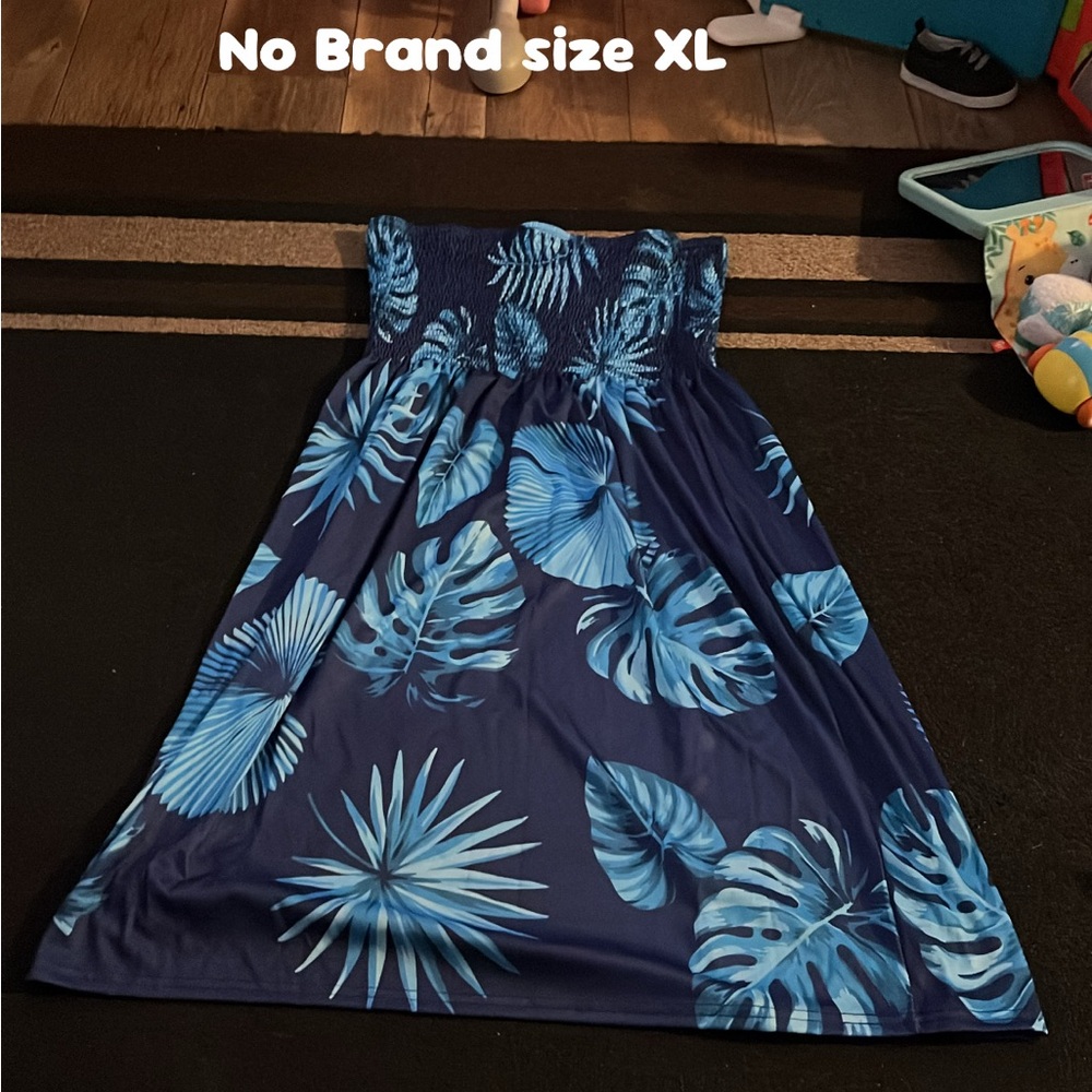 Brand new no tags tropical dress